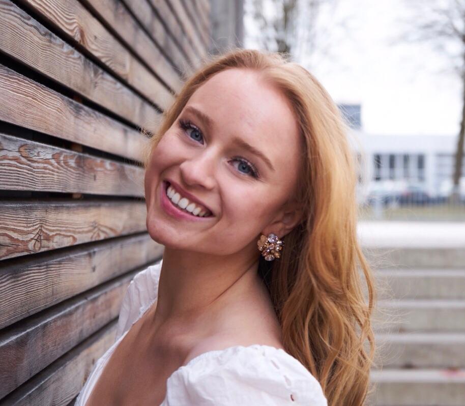 Laura Breidert