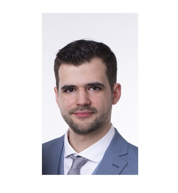 Ákos Tóth